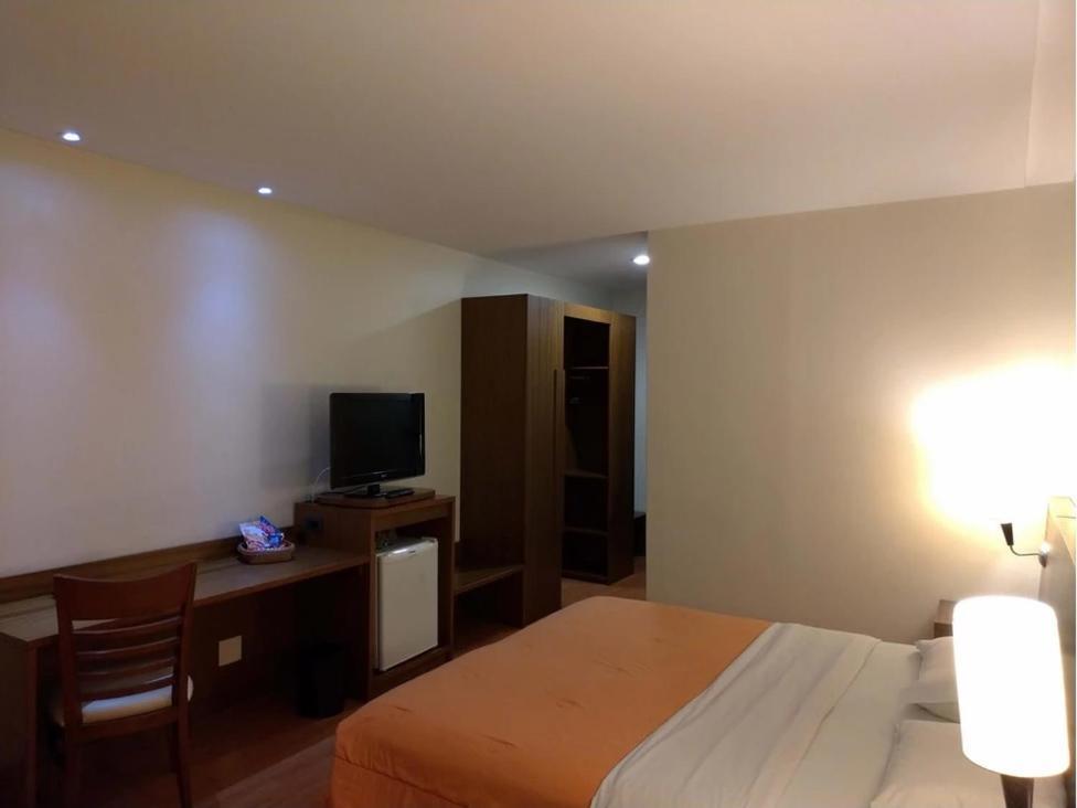 Master Plaza Hotel บาร์บาเซนา ภายนอก รูปภาพ