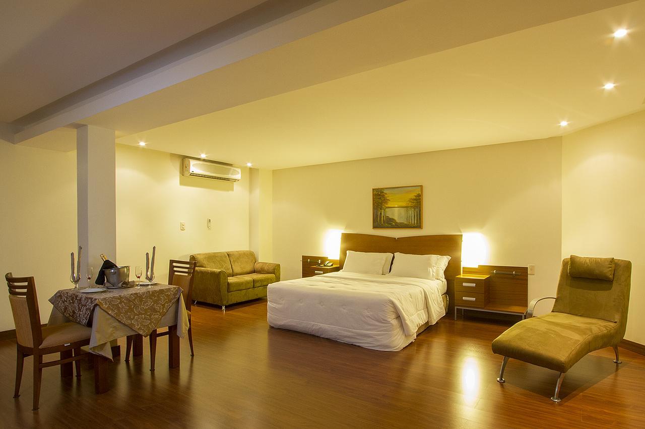 Master Plaza Hotel บาร์บาเซนา ภายนอก รูปภาพ